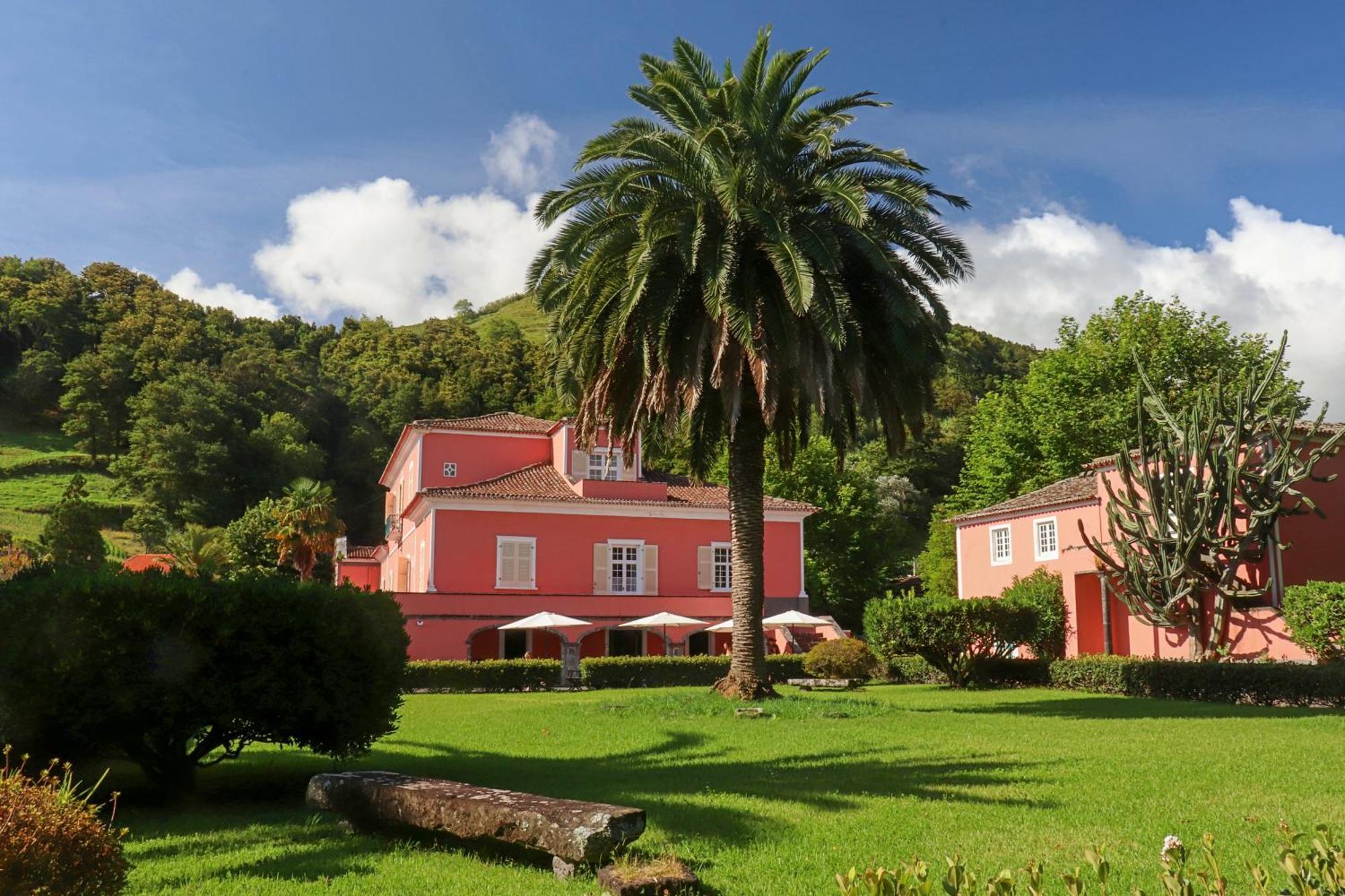 Bed and Breakfast Solar De Lalem Maia  Zewnętrze zdjęcie
