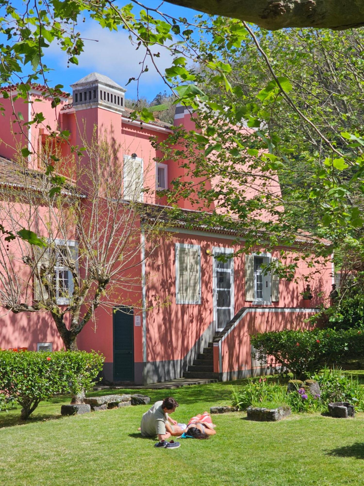 Bed and Breakfast Solar De Lalem Maia  Zewnętrze zdjęcie