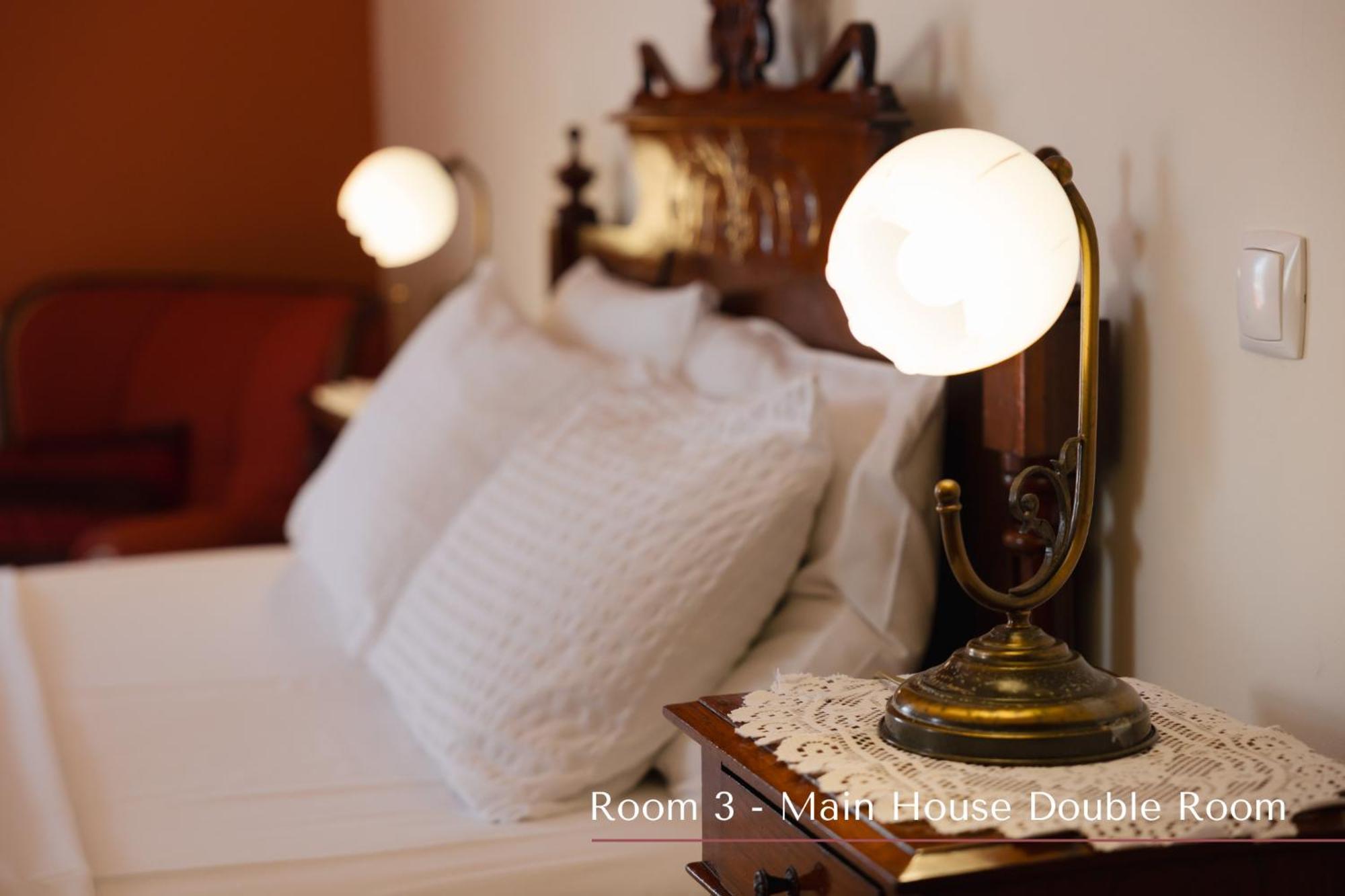 Bed and Breakfast Solar De Lalem Maia  Zewnętrze zdjęcie