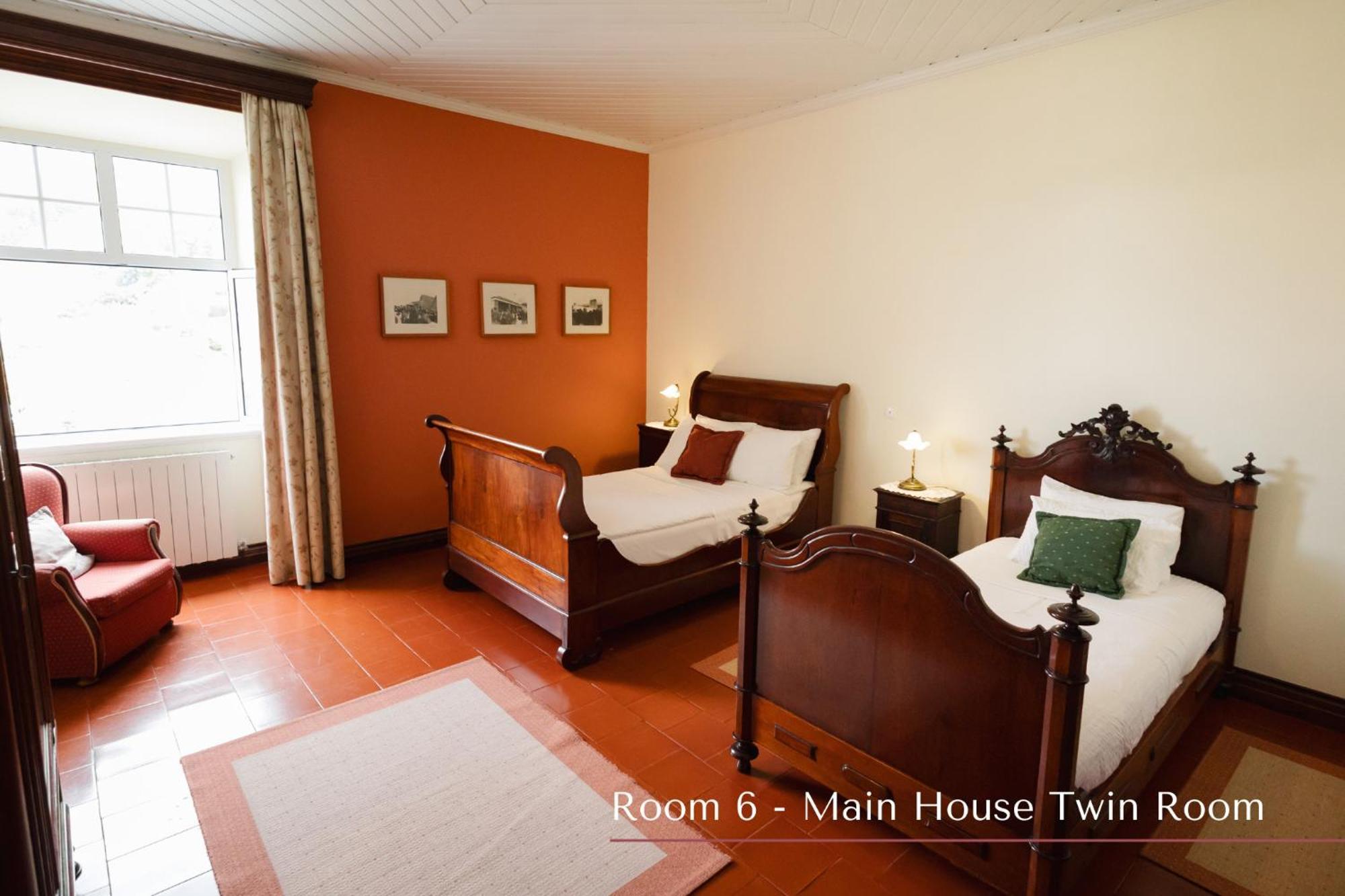 Bed and Breakfast Solar De Lalem Maia  Zewnętrze zdjęcie