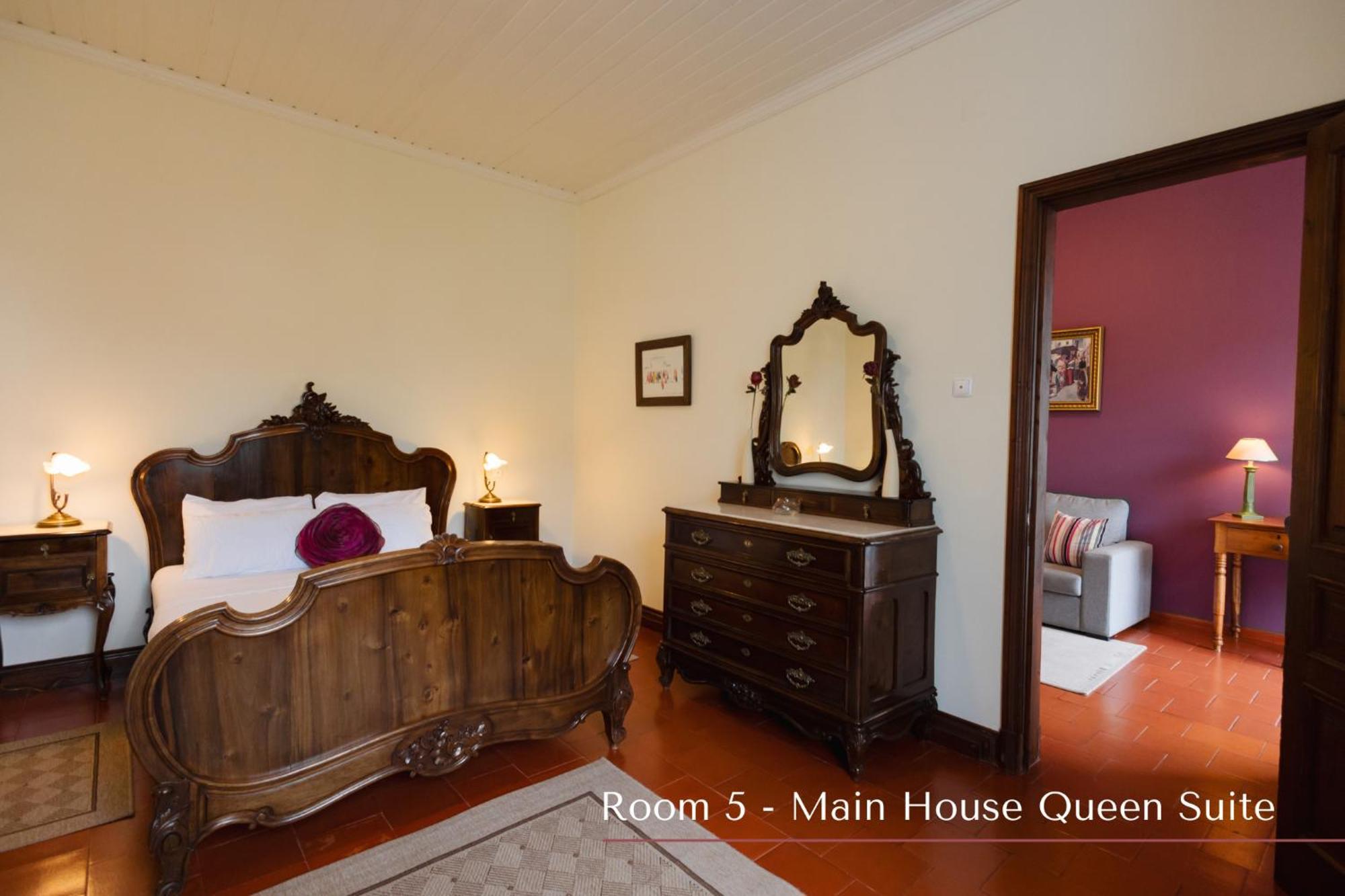 Bed and Breakfast Solar De Lalem Maia  Zewnętrze zdjęcie