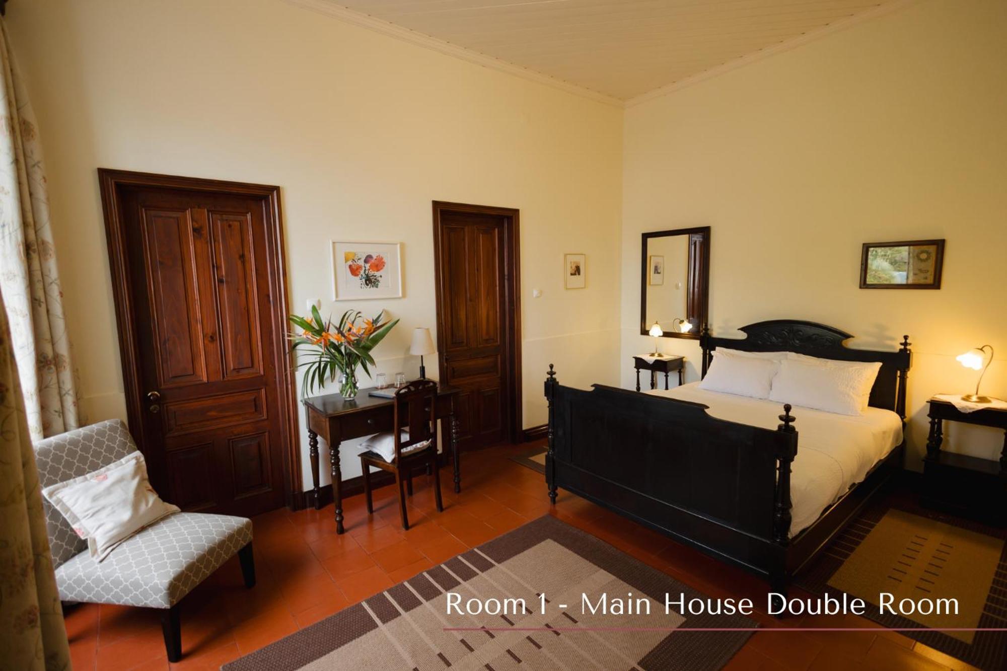 Bed and Breakfast Solar De Lalem Maia  Zewnętrze zdjęcie