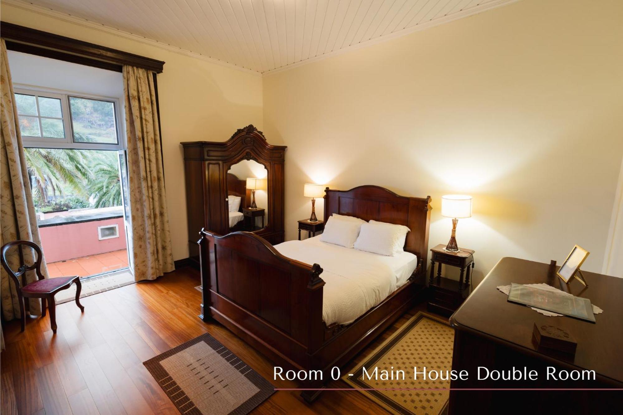 Bed and Breakfast Solar De Lalem Maia  Zewnętrze zdjęcie